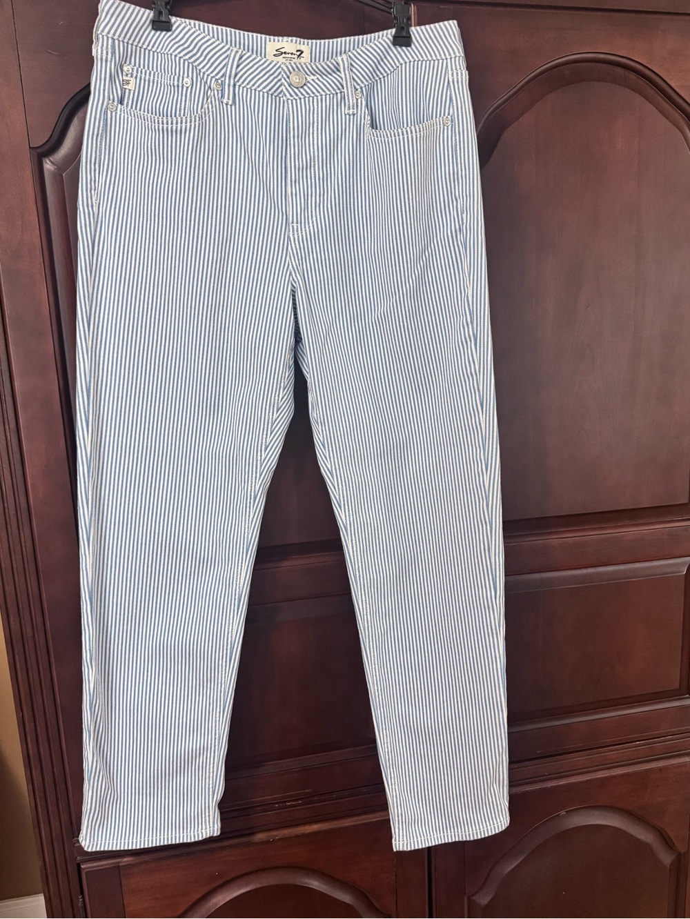 Seven7 blue white stripe jeans size 10 for women